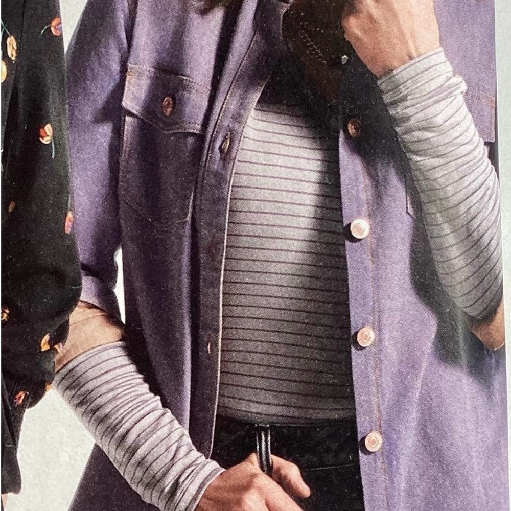 CAbi 4376 Plum Oversized Tee Size M